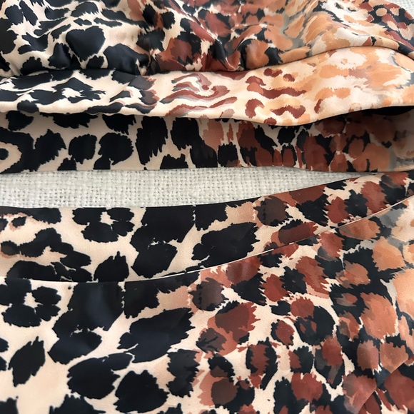 Kulani Kinis Bikini Set - Picture 2 of 2